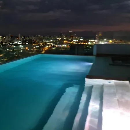Stunning Oceanview Location 3br 4baths Apartamento *