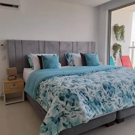 Stunning Oceanview Location 3br 4baths *