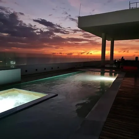 Apartment Stunning Oceanview Location 3br 4baths *